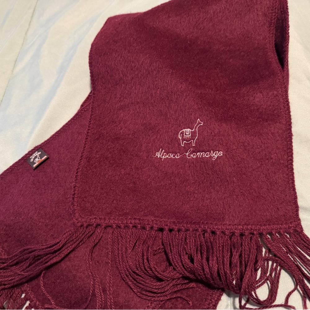 Alpaca Camargo Maroon Scarf